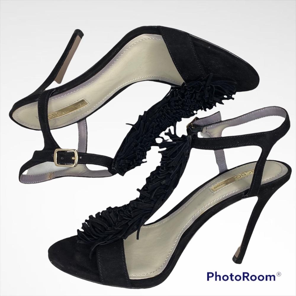BCBGeneration black suede fringe heels Sz 7